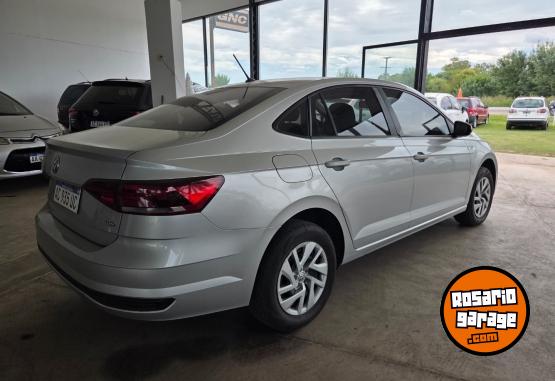 Autos - Volkswagen Virtus 2018 Nafta 133000Km - En Venta