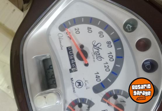 Motos - Motomel Strato 150 2025 Nafta 1100Km - En Venta