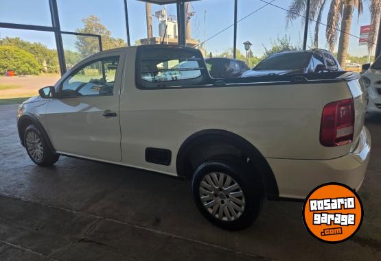 Utilitarios - Volkswagen Saveiro 2016 Nafta 144000Km - En Venta