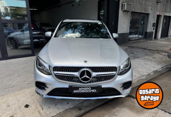 Autos - Mercedes Benz GLC 300 4MATIC 2019 Nafta 126000Km - En Venta