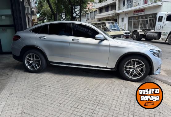 Autos - Mercedes Benz GLC 300 4MATIC 2019 Nafta 126000Km - En Venta