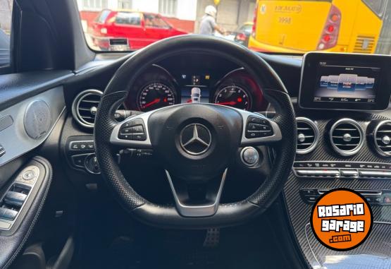 Autos - Mercedes Benz GLC 300 4MATIC 2019 Nafta 126000Km - En Venta