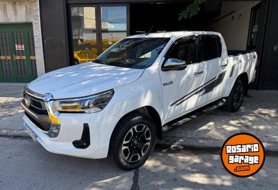 Camionetas - Toyota Hilux 2.8 srx at6 2021 Diesel 134000Km - En Venta
