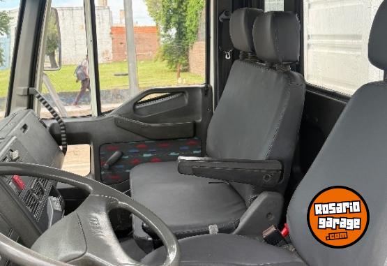 Camiones y Gr�as - Iveco euro carg� 140 impecable - En Venta