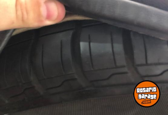 Autos - Fiat Idea adventure 2008 GNC 125000Km - En Venta