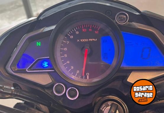 Motos - Bajaj 200NS 2022 Nafta 7000Km - En Venta