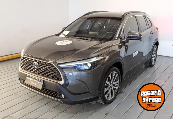 Autos - Toyota COROLLA CROSS SEG HV 1,8 2021 Electrico / Hibrido 98897Km - En Venta