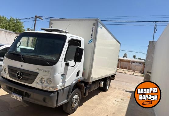 Camiones y Gr�as - ACCELO 815 CAJA FRIGORIFICA - En Venta
