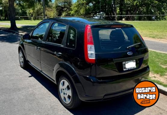 Autos - Ford Fiesta 2008 Nafta 135900Km - En Venta