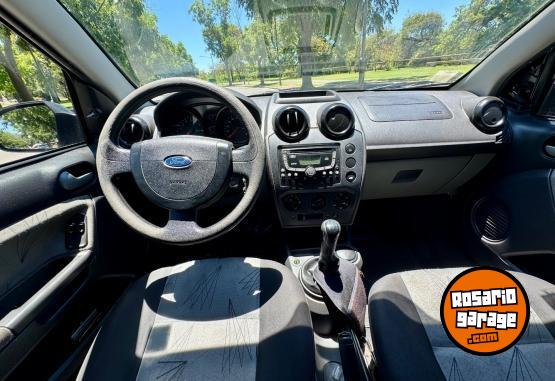 Autos - Ford Fiesta 2008 Nafta 135900Km - En Venta