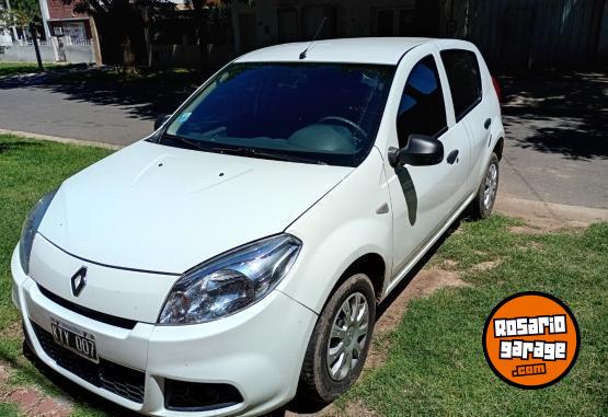 Autos - Renault Sandero 2012 Nafta 105000Km - En Venta