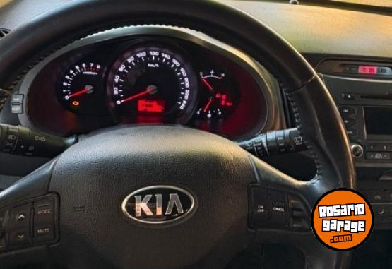 Camionetas - Kia Sportage 2014 Nafta 130000Km - En Venta