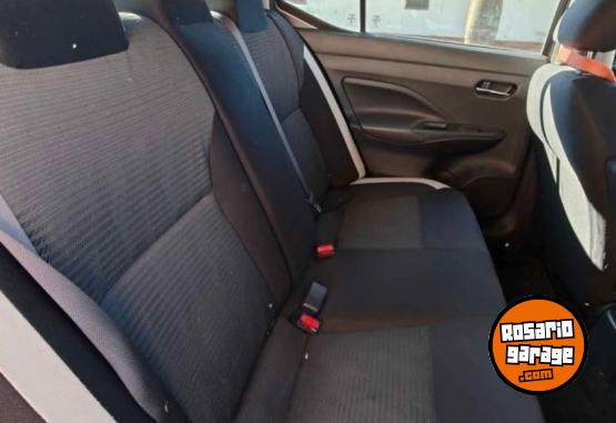 Autos - Nissan Versa 2022 Nafta 45000Km - En Venta