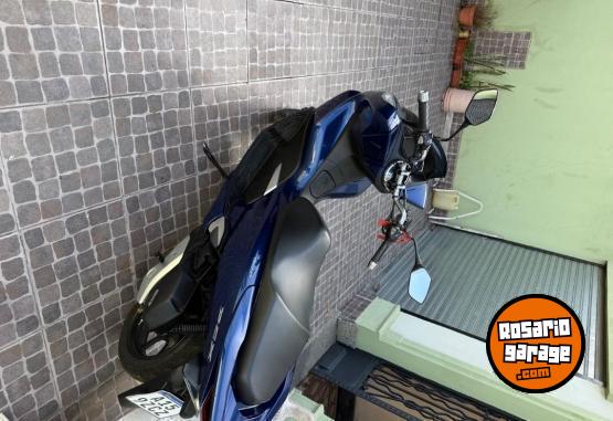 Motos - Honda PCX 2021 Nafta 8500Km - En Venta