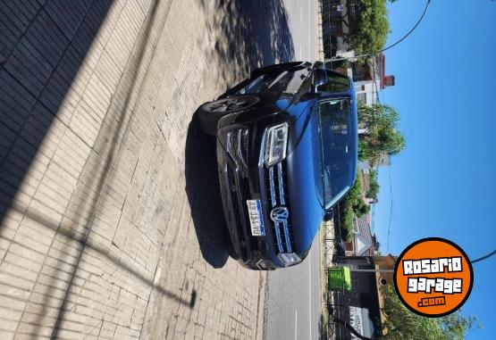 Camionetas - Volkswagen Amarok higline TDI 4x2 2017 Diesel 153000Km - En Venta