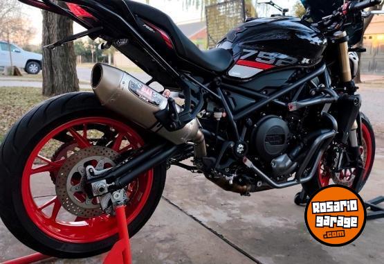 Motos - Benelli 752s 2022 Nafta 9000Km - En Venta