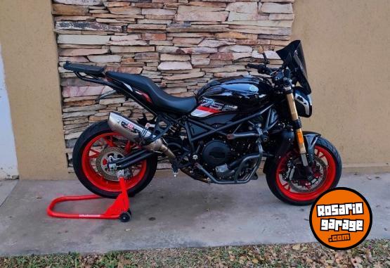 Motos - Benelli 752s 2022 Nafta 9000Km - En Venta