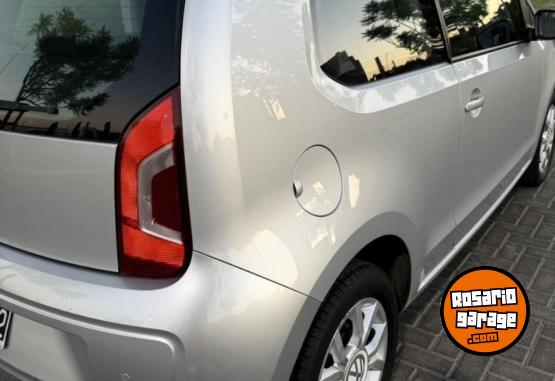 Autos - Volkswagen Up HIGHLINE 2015 Nafta 87000Km - En Venta