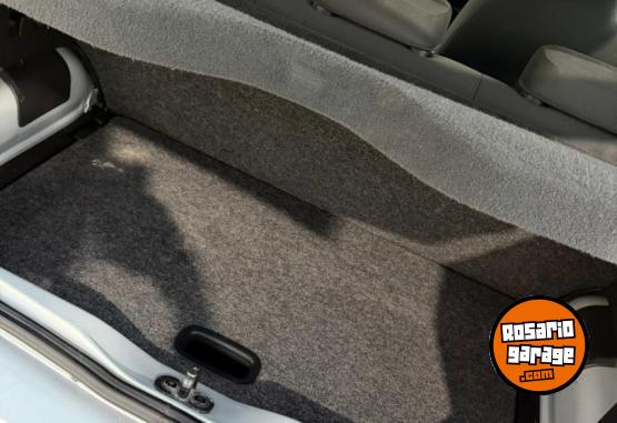 Autos - Volkswagen Up HIGHLINE 2015 Nafta 87000Km - En Venta