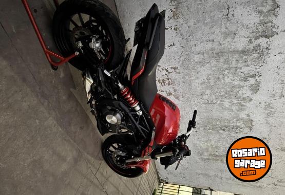 Motos - Benelli 302s 2022 Nafta 6000Km - En Venta