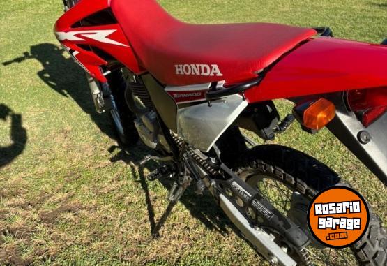 Motos - Honda Tornado 250 2019 Nafta 5400Km - En Venta
