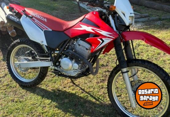 Motos - Honda Tornado 250 2019 Nafta 5400Km - En Venta
