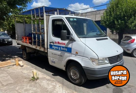 Utilitarios - Mercedes Benz Sprinter 2000 Diesel 111111Km - En Venta