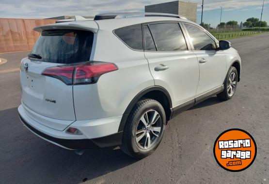 Camionetas - Toyota Rav4 VX AT 2018 Nafta 120000Km - En Venta