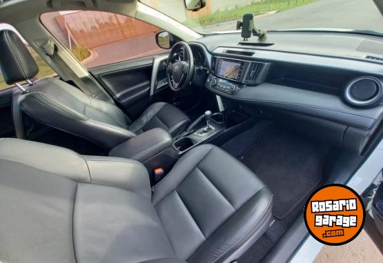 Camionetas - Toyota Rav4 VX AT 2018 Nafta 120000Km - En Venta