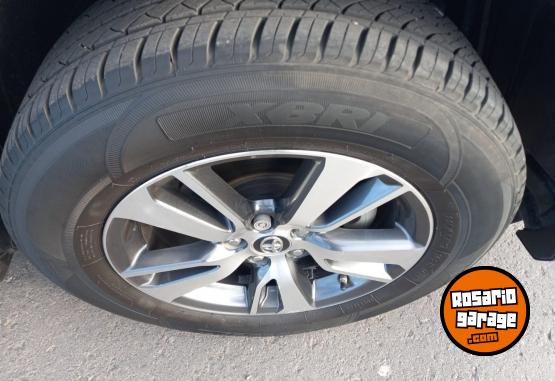 Camionetas - Toyota Rav4 VX AT 2018 Nafta 120000Km - En Venta