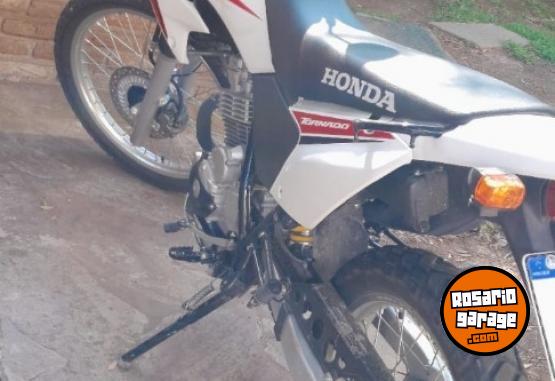Motos - Honda XR 250 tornado 2022 Nafta 2000Km - En Venta