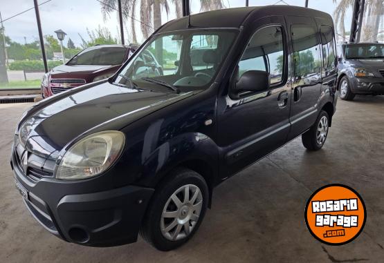 Utilitarios - Renault Kangoo 2015 Nafta 145000Km - En Venta
