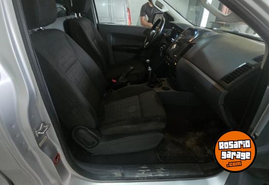 Camionetas - Ford Ranger 2018 Diesel 140000Km - En Venta