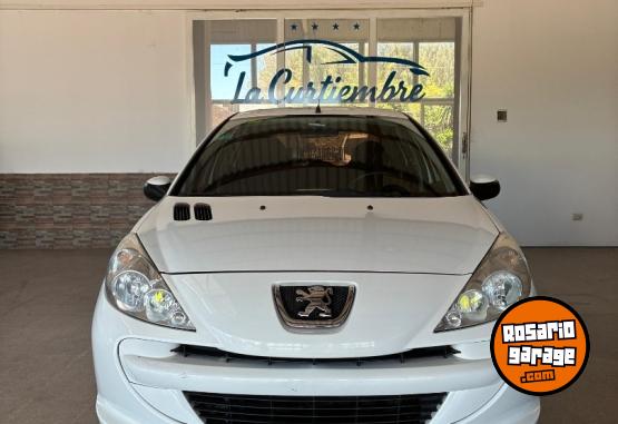 Autos - Peugeot 207 Compact Allure 1.4 N 2015 Nafta 90000Km - En Venta