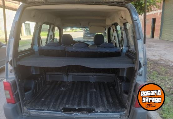 Utilitarios - Peugeot Partner 2008 GNC 200000Km - En Venta