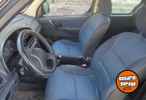 Utilitarios - Peugeot Partner 2008 GNC 200000Km - En Venta