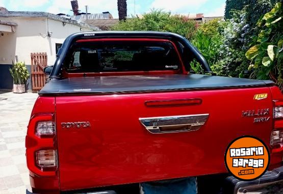 Camionetas - Toyota Hilux 2021 Diesel 60000Km - En Venta
