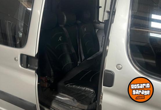 Utilitarios - Citroen Berlingo 2009 Diesel 200000Km - En Venta