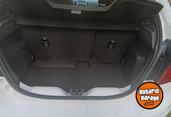 Autos - Ford Ka 2019 Nafta 93000Km - En Venta