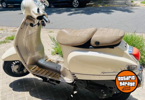 Motos - Zanella Styler Exclusive 2018 Nafta 27000Km - En Venta