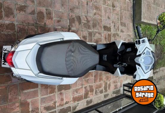 Motos - Honda Elite 2019 Nafta 8300Km - En Venta