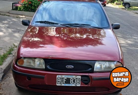 Autos - Ford Fiesta 1998 Diesel 111111Km - En Venta