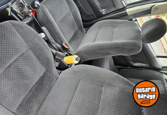 Autos - Chevrolet Astra gls 2.0 2011 Nafta 142000Km - En Venta