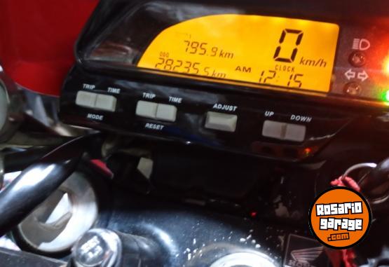 Motos - Honda Tornado 250 2013 Nafta 28000Km - En Venta