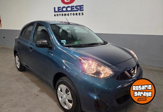 Autos - Nissan March 2017 Nafta 71000Km - En Venta