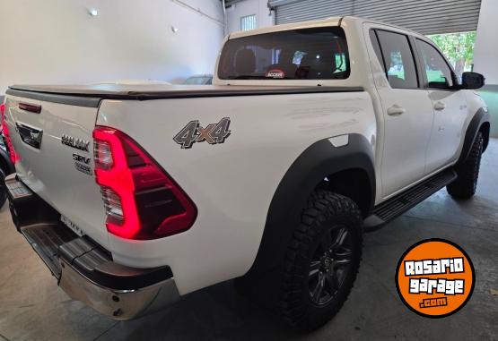 Camionetas - Toyota Hilux 2022 Diesel 95000Km - En Venta
