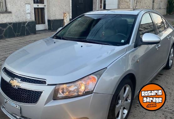 Autos - Chevrolet Cruze ltz 2010 GNC 200000Km - En Venta