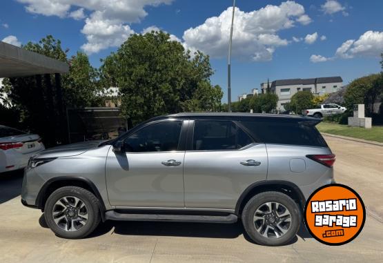 Camionetas - Toyota Sw4 2023 Diesel 45000Km - En Venta