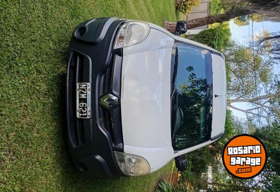 Utilitarios - Renault Kangoo 2014 Nafta 200000Km - En Venta
