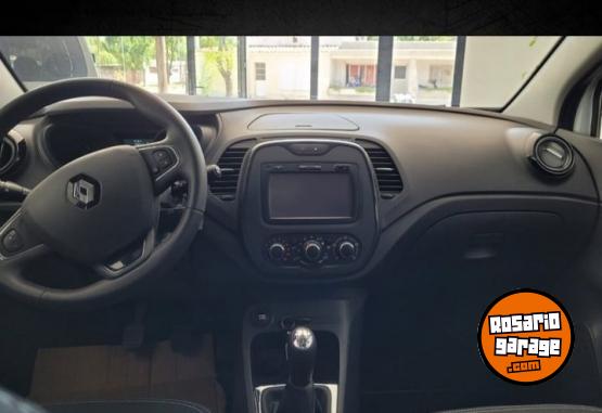 Autos - Renault Captur / Life 2018 Nafta 101000Km - En Venta